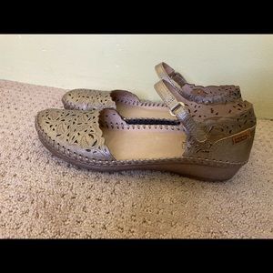 Pikolinos Mary Jane, Silvery Pewter, EU 41